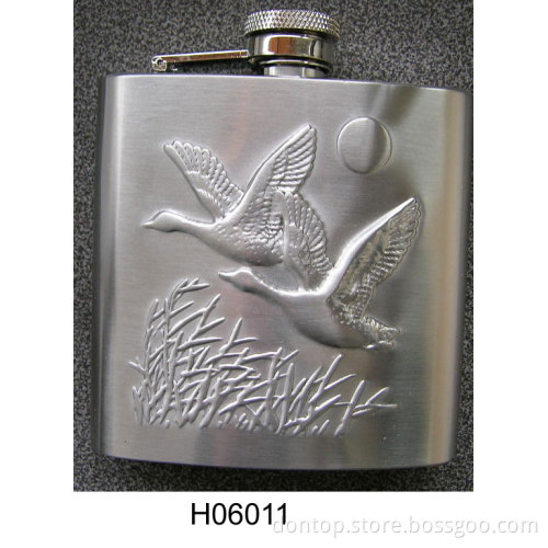 Embossing Hip Flask Gift for Outdoor